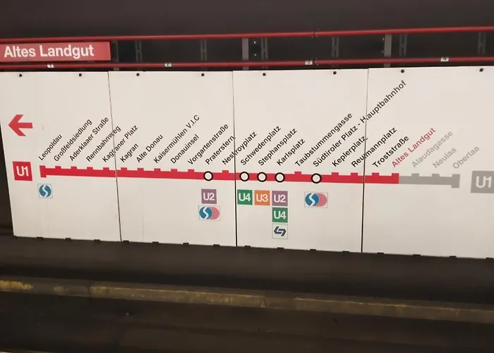 Favorit-Rooms , Metro Connection To Centralstation-Airport And City-Center *