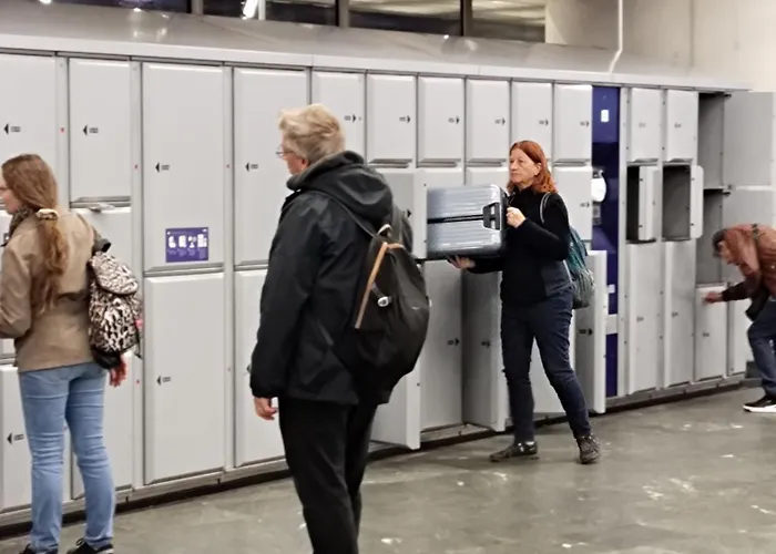 Favorit-rooms , Direkt Metro Connection U1 To Centralstation-airport And City-center * Відень