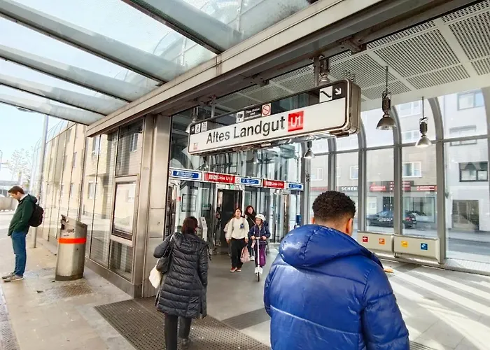 Favorit-rooms , Direkt Metro Connection U1 To Centralstation-airport And City-center * Відень